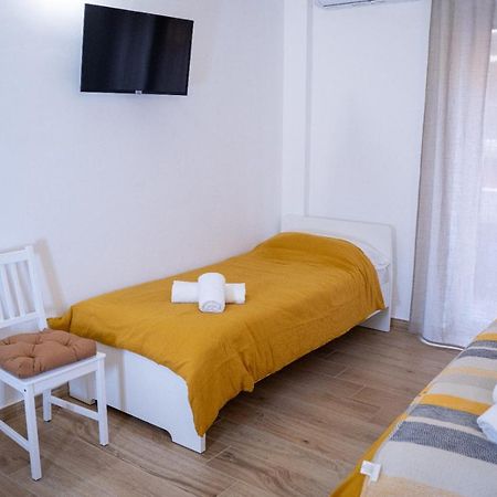 B&B Alighieri 97 บารี ภายนอก รูปภาพ